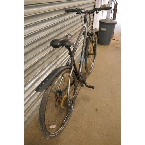 2202 - A Carrera Crossfire 2 double disc brake, front suspension, aluminium framed mountain bike