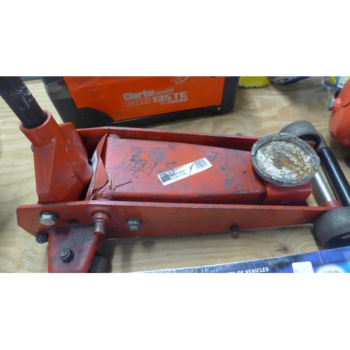 2367 - Two Clarke trolley jackets - 2 tonne low entry (CTJ2250LP), 2 tonne trolley jack (CTJ300C) and two j... 