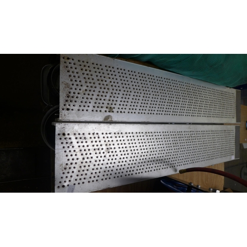 2369 - A set of stainless van ramps with 200kg load capacity