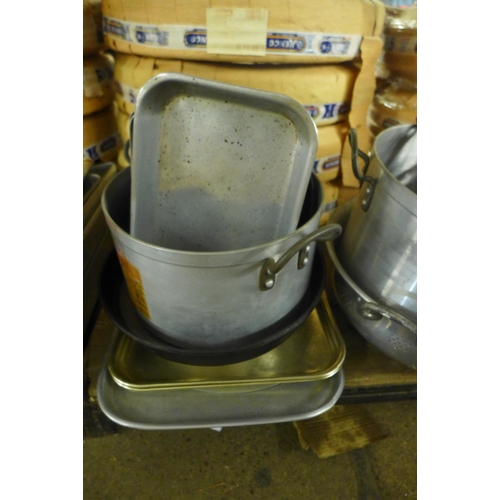 2379 - A large quantity of catering equipment including a Lune 32 pint (18.18l) stainless steel cooking pot... 