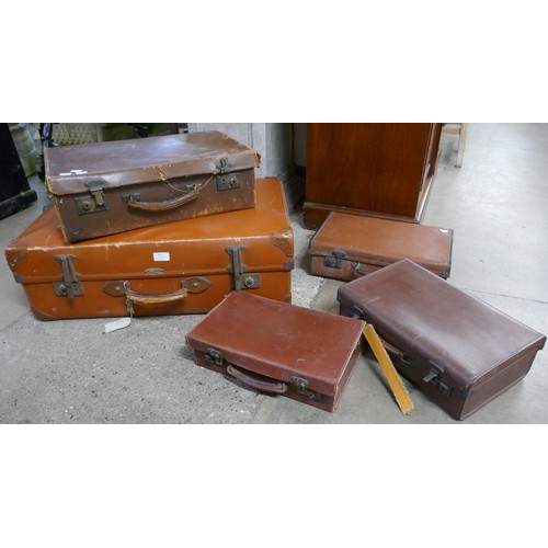 265 - Five vintage leather cases