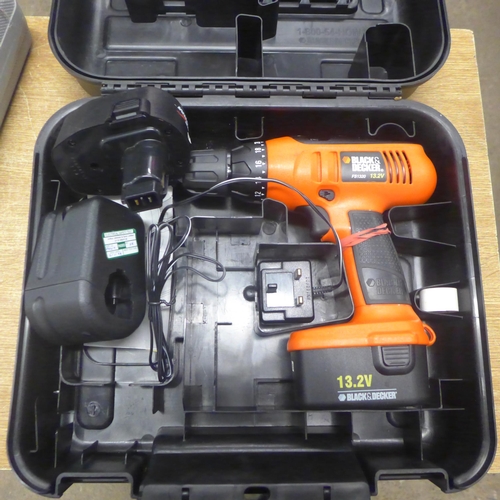 2007 - A selection of power tools in boxes including black and decker FE1320 cordless drill, black and deck... 