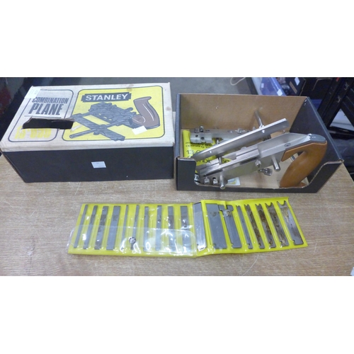 2054 - Stanley 13050 combination plane in box