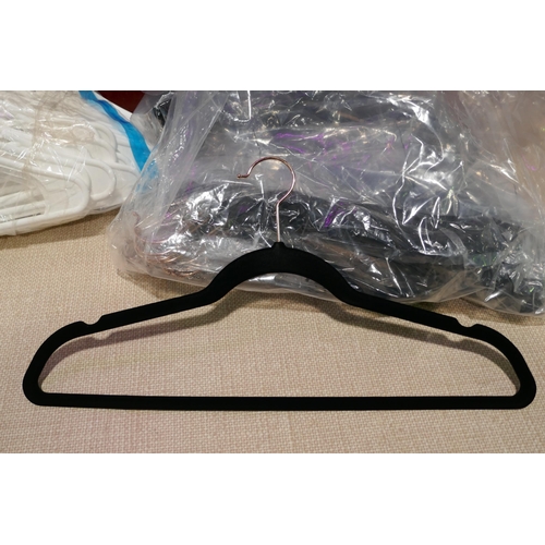 3067 - Quantity of coat hangers - mixed style * This lot is subject to VAT