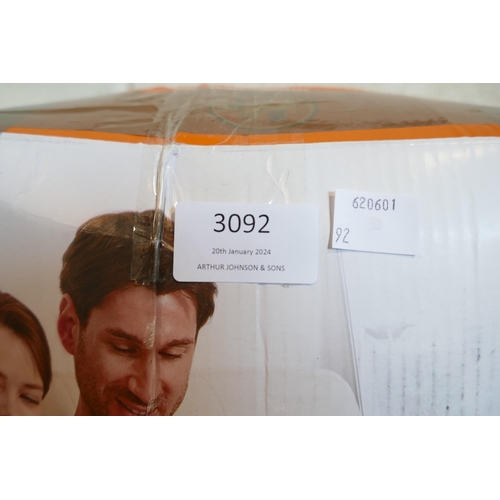 3092 - Electric blanket (200cm x 180cm) * This lot is subject to VAT