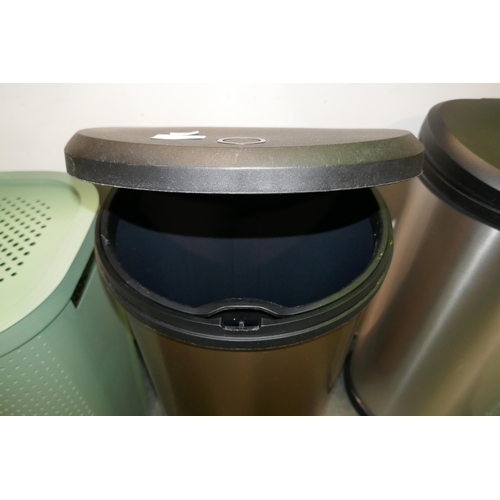 3121 - Curver Bronze Effect kitchen bin * This lot is subject to VAT