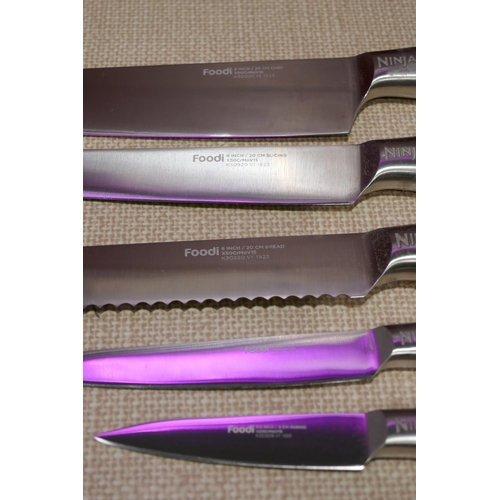 3138 - A Ninja Foodi six piece knife set and a Stay Sharp knife block * This lot is subject to VAT