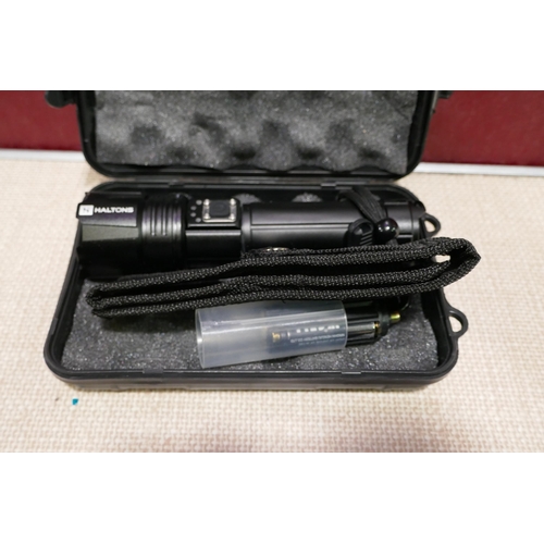 3161 - Haltons rechargable LED torch - 10,000 lumens * This lot is subject to VAT