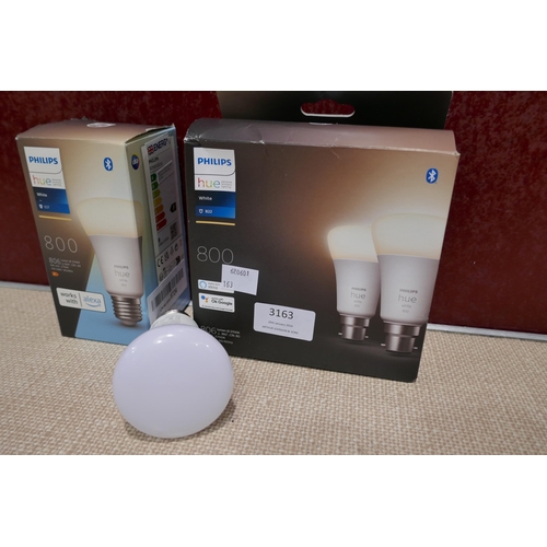 3163 - Philips hue light bulbs - E27 and B22 * This lot is subject to VAT