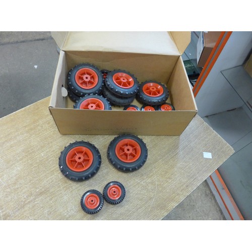 2116 - 9 Large and 11 small plastic wheels and rubber tires - suit Lego, etc.