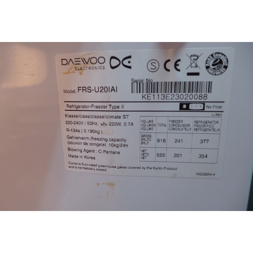 2182 - Daewoo FRS-U20IAI American style fridge freezer