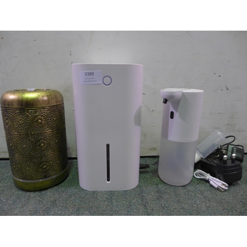 3388 - Mini dehumidifier, soap pump & diffuser *This lot is subject to vat