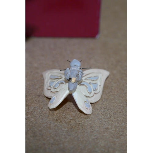 3194 - Disney showcase collection - Passionate Pixie figurine - damage * This lot is subject to vat