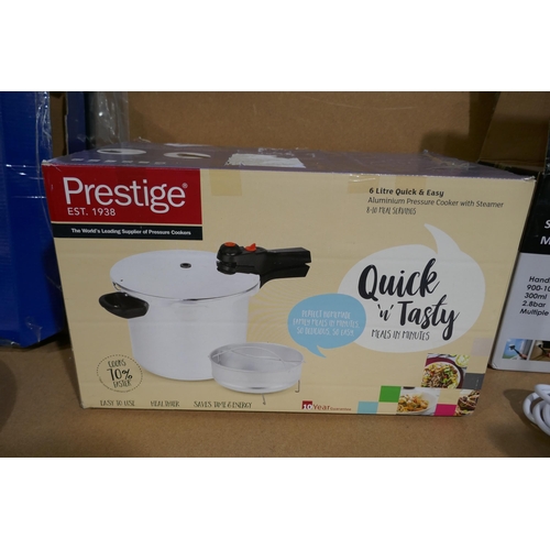 3204 - Prestige 6L aluminium pressure cooker and steamer *This lot is subject to vat