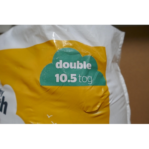 3208 - Silentnight Calming double duvet, 10.5 Tog *This lot is subject to vat
