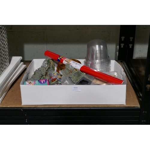 3223 - Assorted homewares incl: takeaway containers, party supplies, art supplies & Calpol vapour plug *Thi... 