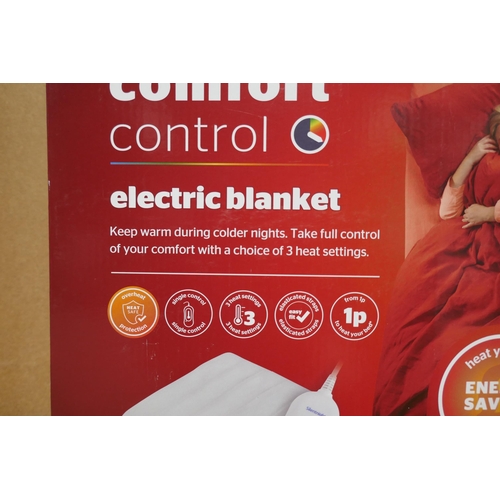3231 - Silentnight Comfort Control double electric blanket, 120 x 135cm *This lot is subject to vat