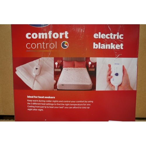 3232 - Silentnight Comfort Control double electric blanket, 120 x 135cm *This lot is subject to vat