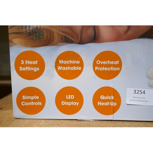 3254 - Cozytek single electric blanket 135 x 65cm *This lot is subject to vat