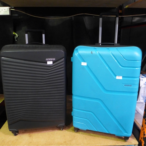 3409 - 2 x American Touriser Jetdriver Large 79cm 4 Wheel Spinner Cases (Damaged) (312-154,256)   * This lo... 