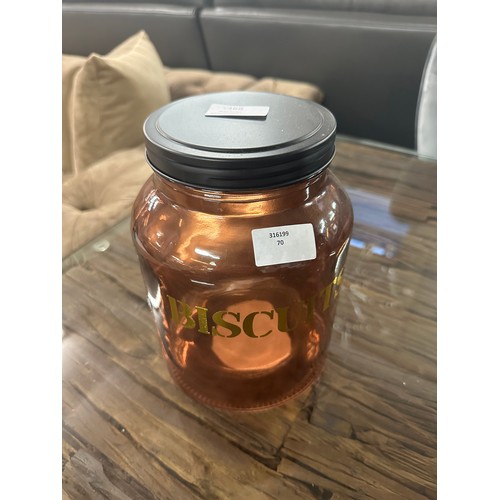 1351 - An amber glass biscuit jar - H 21cms (67825905)