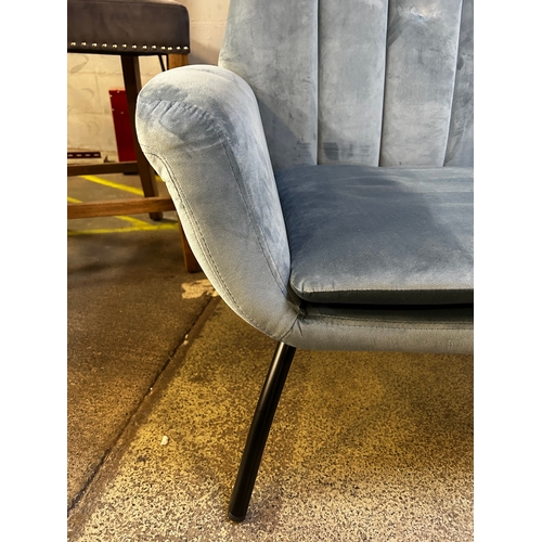1421 - A Condor aqua velvet upholstered side chair