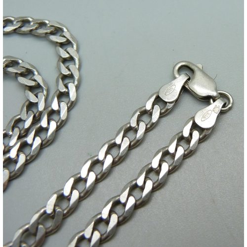 1002 - A silver necklace, 25g, 50cm