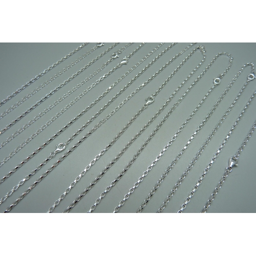 1029 - Eight silver belcher chains, (18''/44cm)