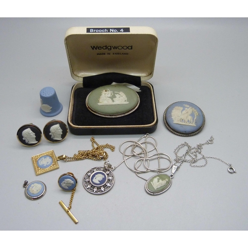 1037 - A collection of Wedgwood Jasperware jewellery, etc.