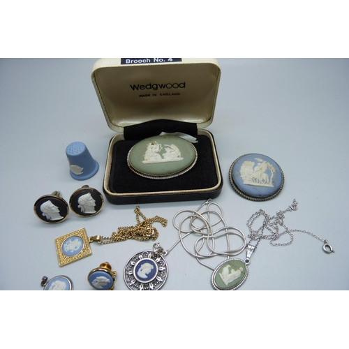 1037 - A collection of Wedgwood Jasperware jewellery, etc.