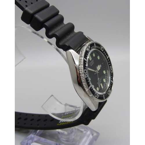 1043 - A Citizen Promaster quartz, water resistant 200m wristwatch