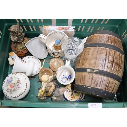 1076 - Assorted household china, etc. **PLEASE NOTE THIS LOT IS NOT ELIGIBLE FOR POSTING AND PACKING**