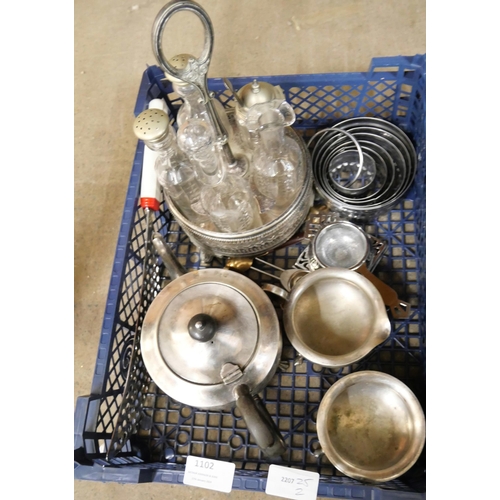 1102 - A collection of flatware, a cruet and a plated tea service **PLEASE NOTE THIS LOT IS NOT ELIGIBLE FO... 