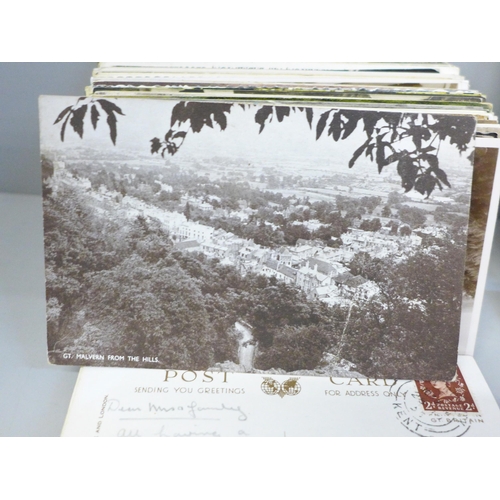 629 - Approximately 310 postcards, circa 1903 onwards