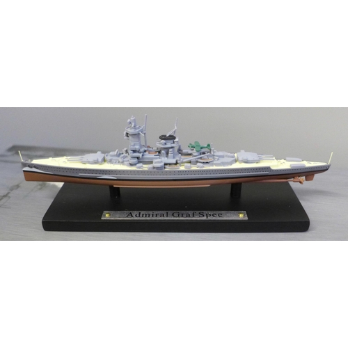 653 - Four Atlas Editions DeAgostini model boats, boxed and a collection of ship cards with photographs an... 