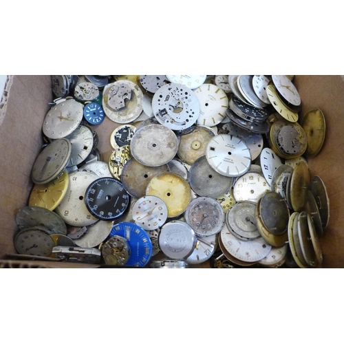 669 - Assorted watch dials and movements