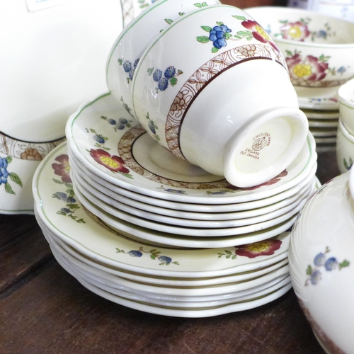 697 - A Crescent ware tea set, six setting, with teapot, cream and sugar and bread and butter plate **PLEA... 