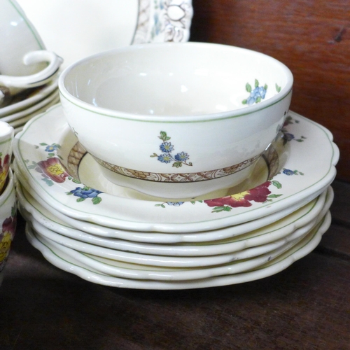 697 - A Crescent ware tea set, six setting, with teapot, cream and sugar and bread and butter plate **PLEA... 