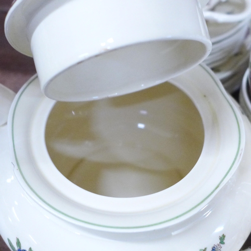 697 - A Crescent ware tea set, six setting, with teapot, cream and sugar and bread and butter plate **PLEA... 