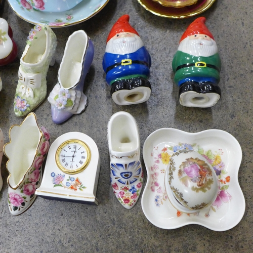 711 - A box of decorative china and ornaments including a Carlton Ware Crinoline Lady cruet, Royal Worcest... 