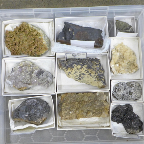 769 - Two boxes of mineral samples and geodes, twenty-five, all identified