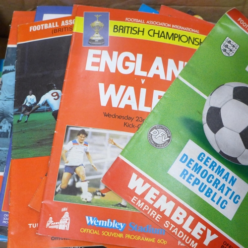 799 - 132 England Home Internationals programmes, 1960 onwards including over 80 full internationals plus ... 