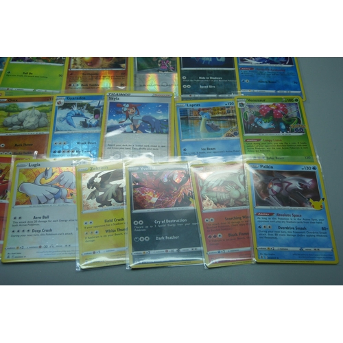 809 - Thirty holo/reverse holo Pokemon cards