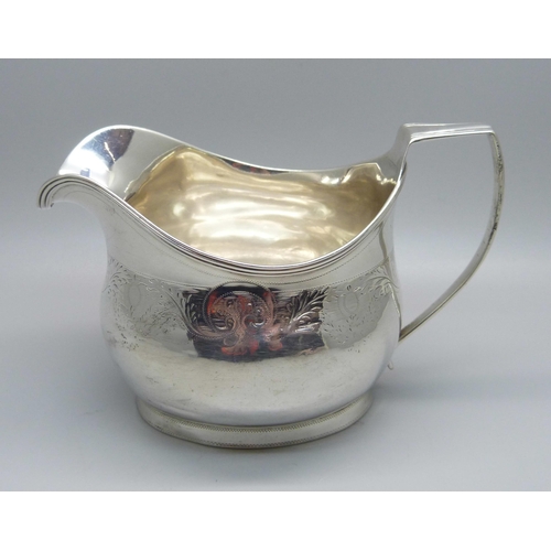 833 - A silver jug, worn London mark, 107g