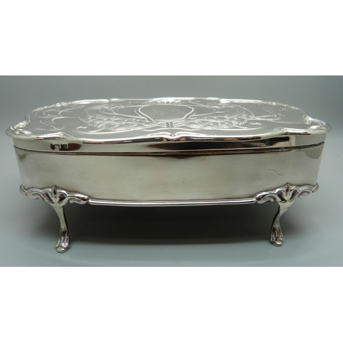 844 - An Art Nouveau silver jewellery box, Birmingham 1902, with later inscription, 21cm wide