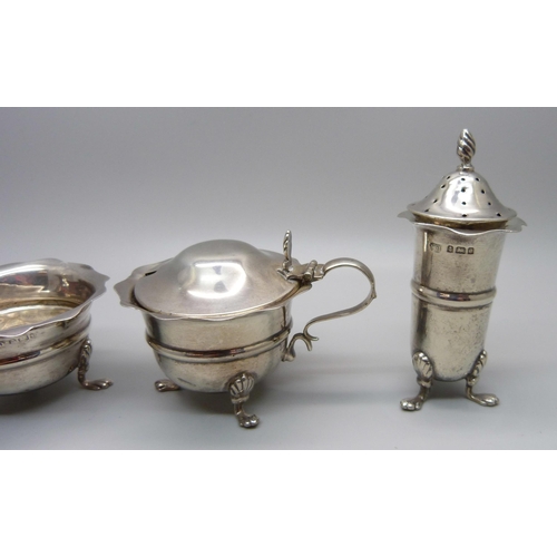 849 - A silver four piece silver cruet set, 152g