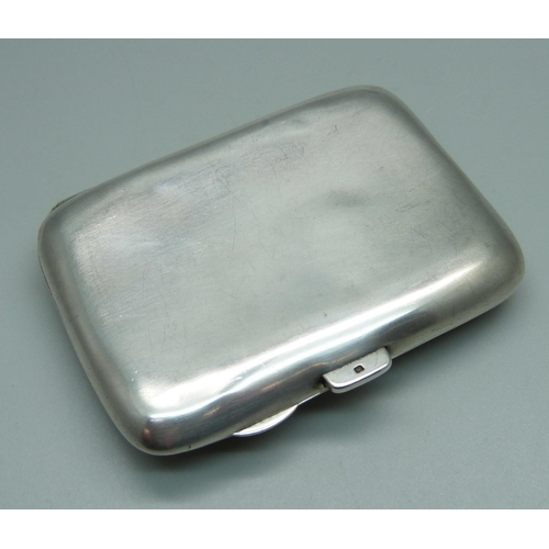 868 - A silver cigarette case, Chester hallmark, 55g