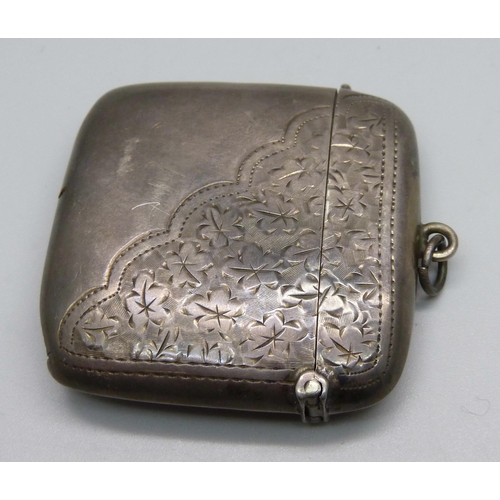 878 - A silver vesta case, Birmingham 1905