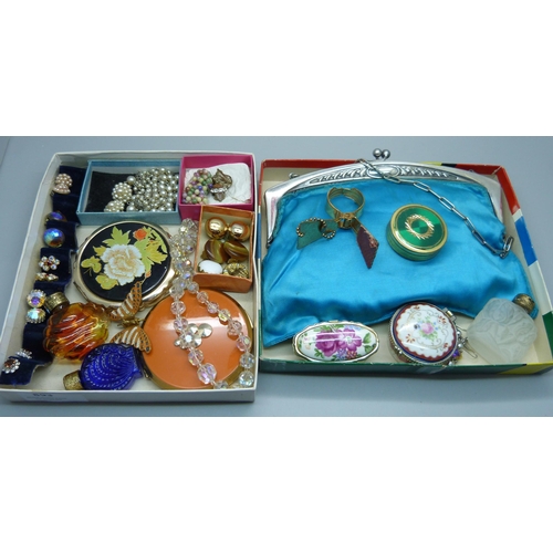 893 - A collection of vintage compacts, a scent bottle, clip-on earrings and a bag