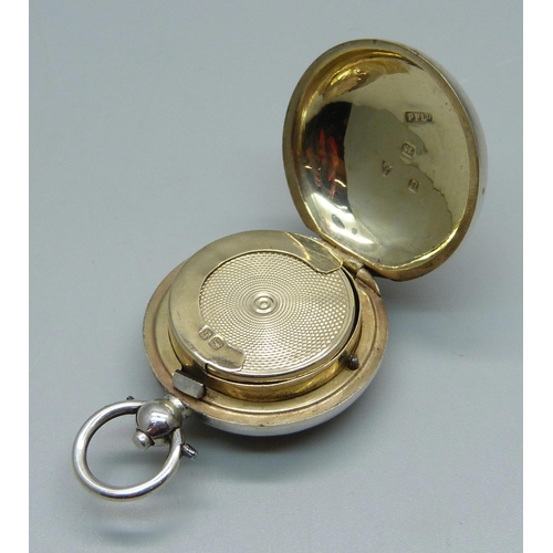 936 - A silver sovereign holder, Chester 1900, Payton Pepper & Sons Ltd., gilt interior